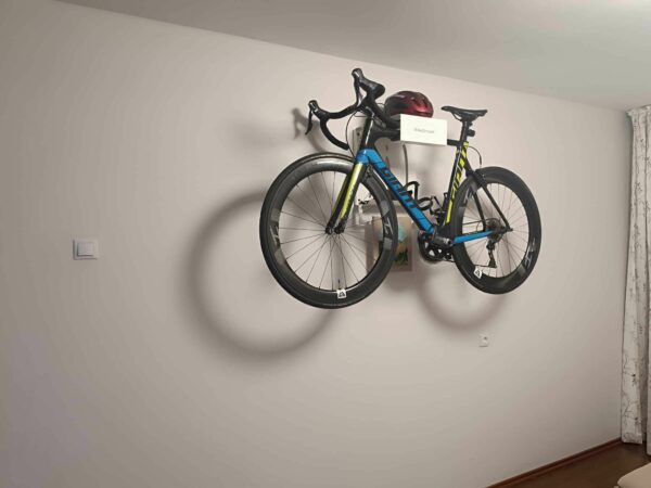 BikeDream-dviracio-laikiklis-baltas.jpg Dviračio laikiklis, baltas, BikeDream