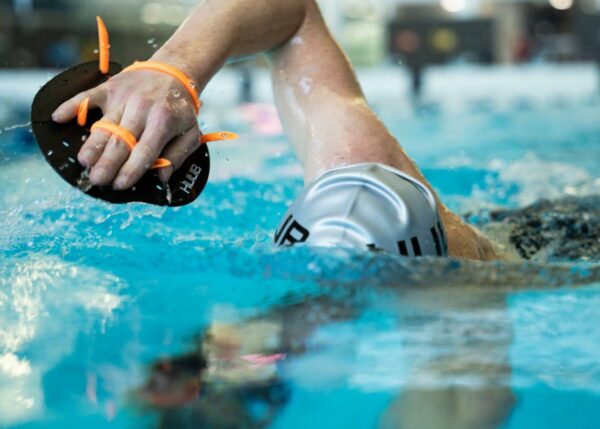 Huub-hand-paddles_.jpg Hand Paddles, HUUB